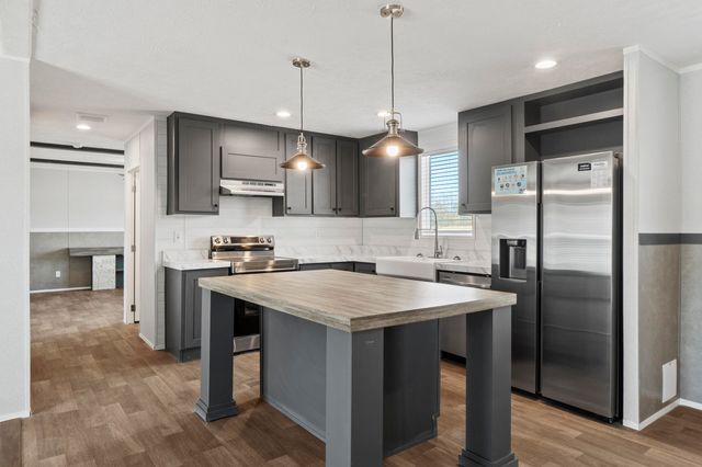 2874 Snyder Loop, Graysville, TN 37338