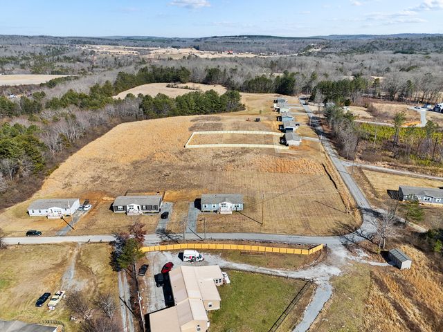 2874 Snyder Loop, Graysville, TN 37338