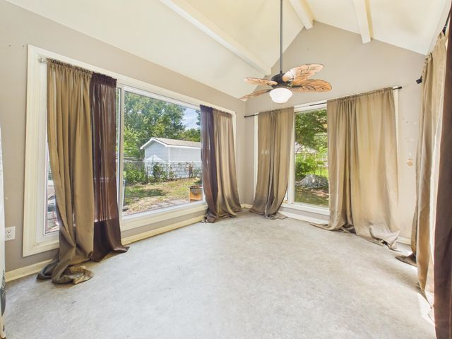4844 E Morris St, Wichita, KS 67218