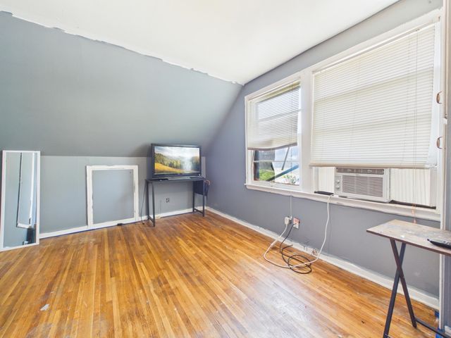 4844 E Morris St, Wichita, KS 67218