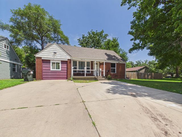 4844 E Morris St, Wichita, KS 67218