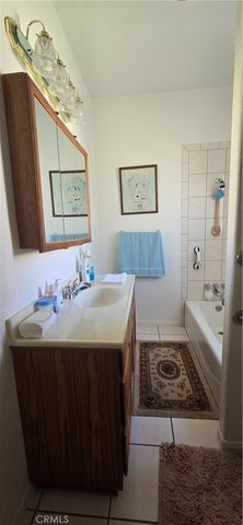 18502 Horst, Artesia, CA 90701