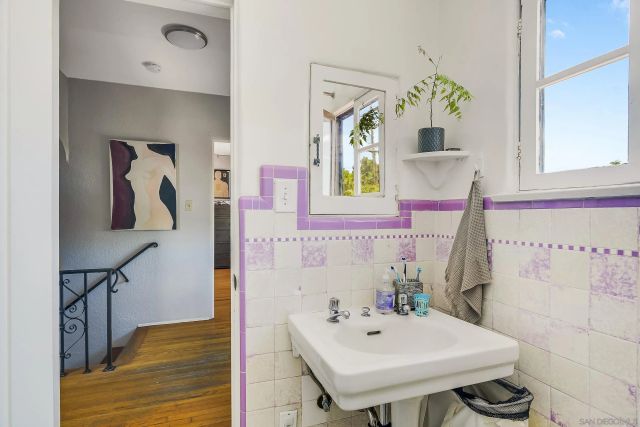 1240 Golden Gate Dr., San Diego, CA 92116