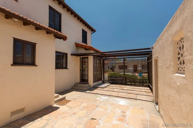 1240 Golden Gate Dr., San Diego, CA 92116