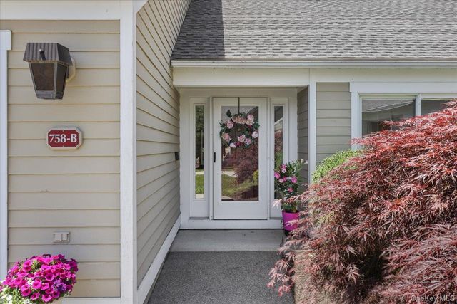 758 Heritage Hills B, Somers, NY 10589