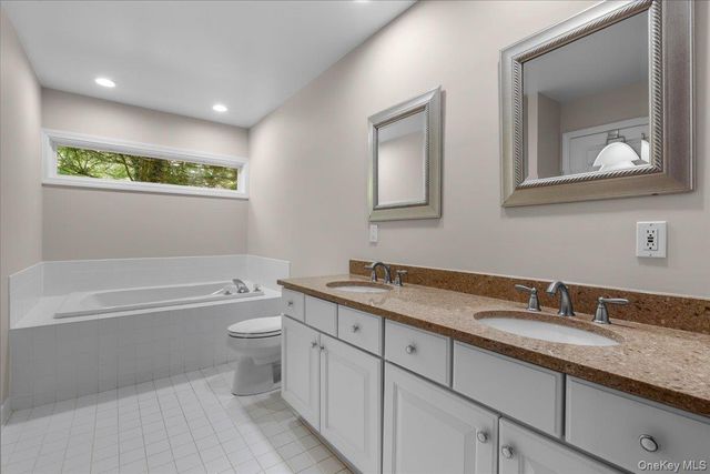 758 Heritage Hills B, Somers, NY 10589