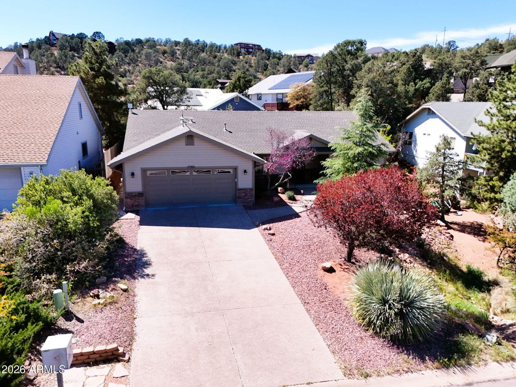 Image 2 of property listing at 1104 N RHONE Circle, Payson, AZ 85541