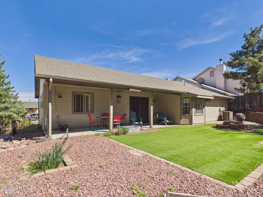 Image 23 of property listing at 1104 N RHONE Circle, Payson, AZ 85541