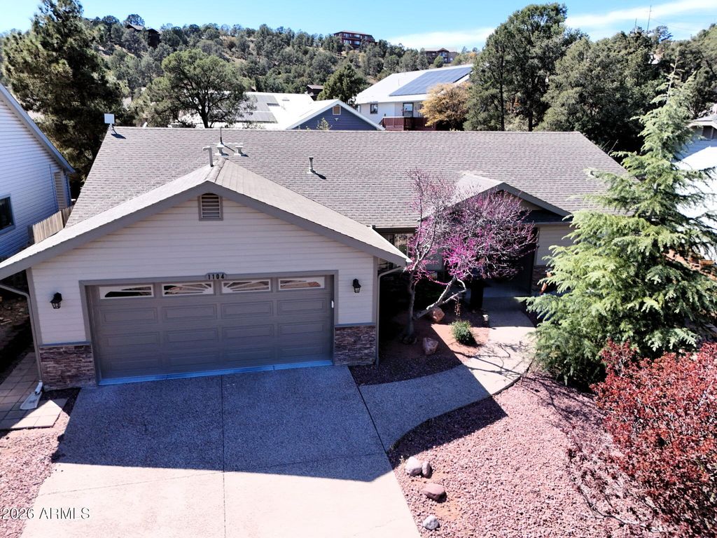 Image 3 of property listing at 1104 N RHONE Circle, Payson, AZ 85541