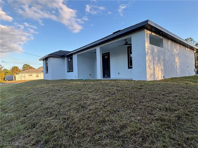 507 E 7TH ST, Lehigh Acres, FL 33972