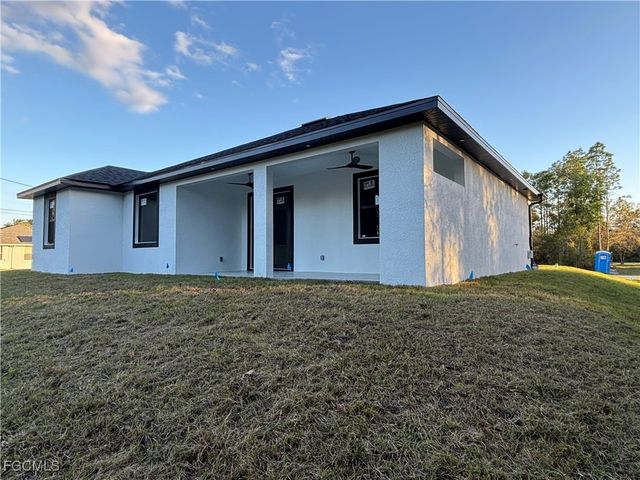 507 E 7TH ST, Lehigh Acres, FL 33972