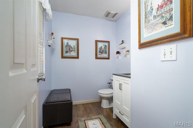 35 Jason Drive, Glen Carbon, IL 62034