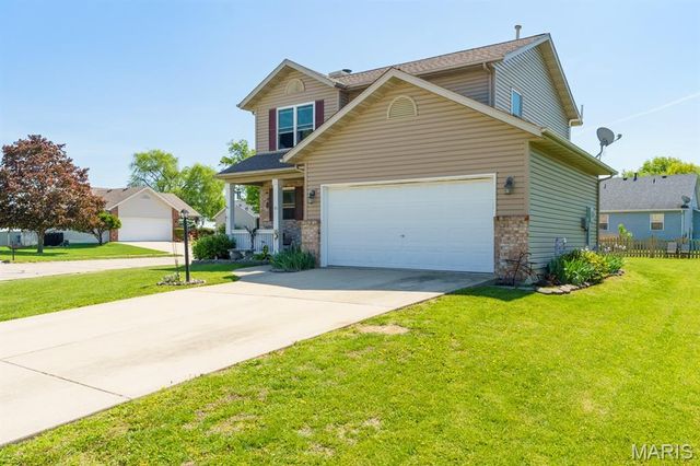 35 Jason Drive, Glen Carbon, IL 62034