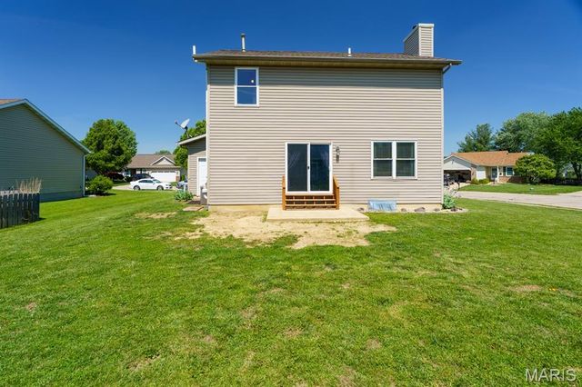 35 Jason Drive, Glen Carbon, IL 62034