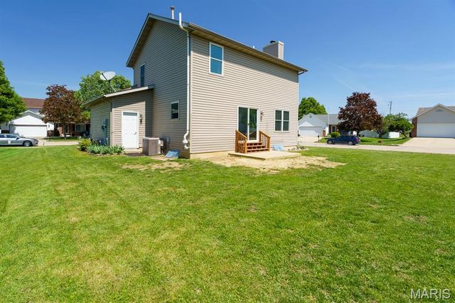 35 Jason Drive, Glen Carbon, IL 62034