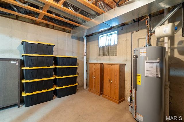 35 Jason Drive, Glen Carbon, IL 62034