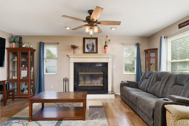 35 Jason Drive, Glen Carbon, IL 62034