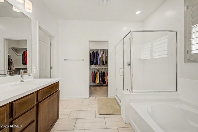 2949 E Cherry Hill Drive, Gilbert, AZ 85298