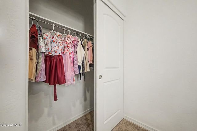 2949 E Cherry Hill Drive, Gilbert, AZ 85298