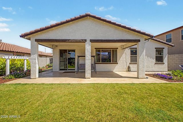 2949 E Cherry Hill Drive, Gilbert, AZ 85298