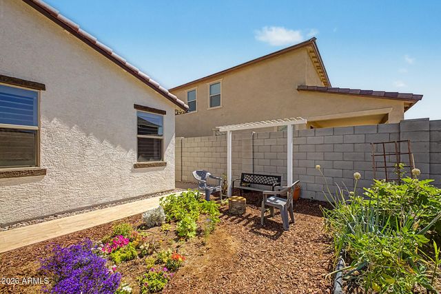 2949 E Cherry Hill Drive, Gilbert, AZ 85298