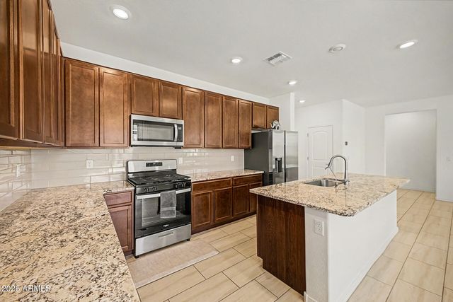2949 E Cherry Hill Drive, Gilbert, AZ 85298