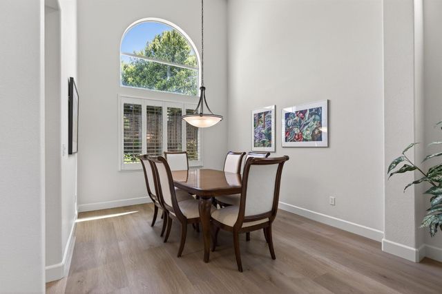 4908 Regal Ct, Rocklin, CA 95765