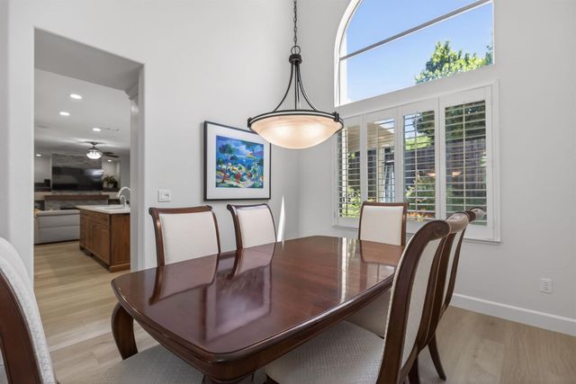 4908 Regal Ct, Rocklin, CA 95765