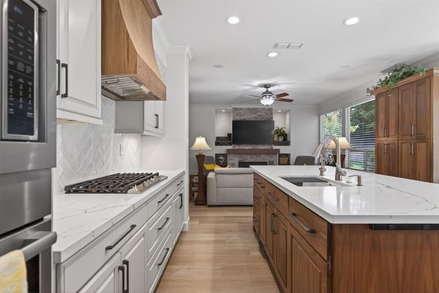 4908 Regal Ct, Rocklin, CA 95765
