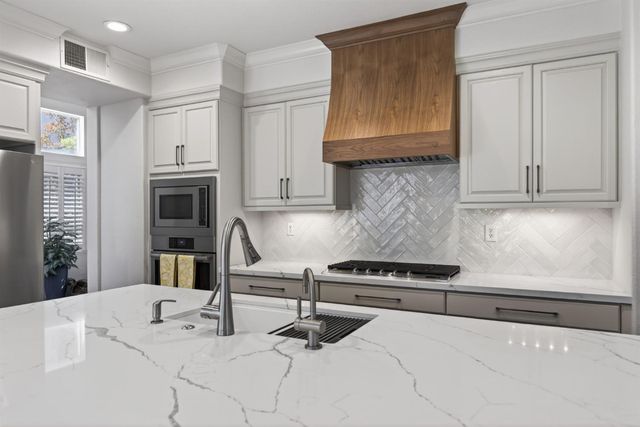4908 Regal Ct, Rocklin, CA 95765