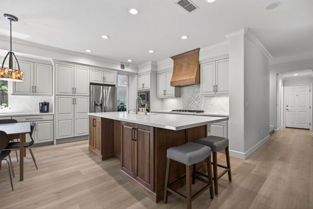 4908 Regal Ct, Rocklin, CA 95765