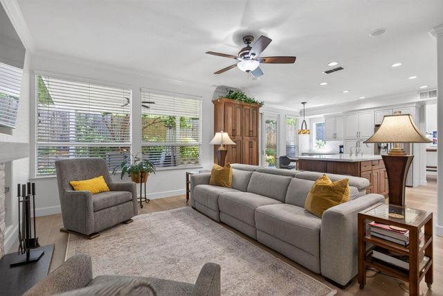 4908 Regal Ct, Rocklin, CA 95765