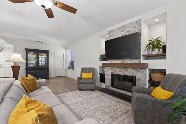 4908 Regal Ct, Rocklin, CA 95765
