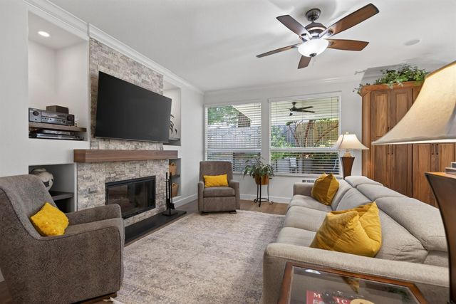 4908 Regal Ct, Rocklin, CA 95765