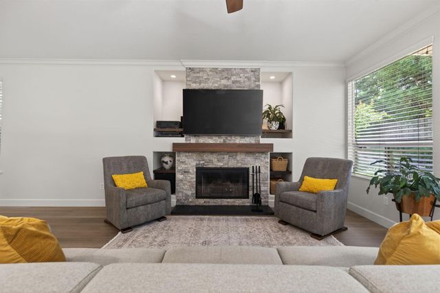 4908 Regal Ct, Rocklin, CA 95765