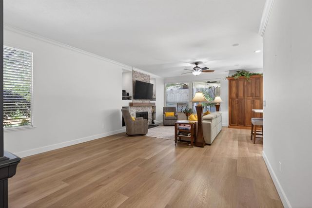 4908 Regal Ct, Rocklin, CA 95765