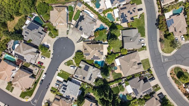 4908 Regal Ct, Rocklin, CA 95765