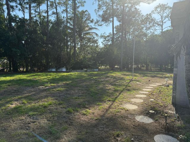 15515 N 94th St Street N, The Acreage, FL 33412