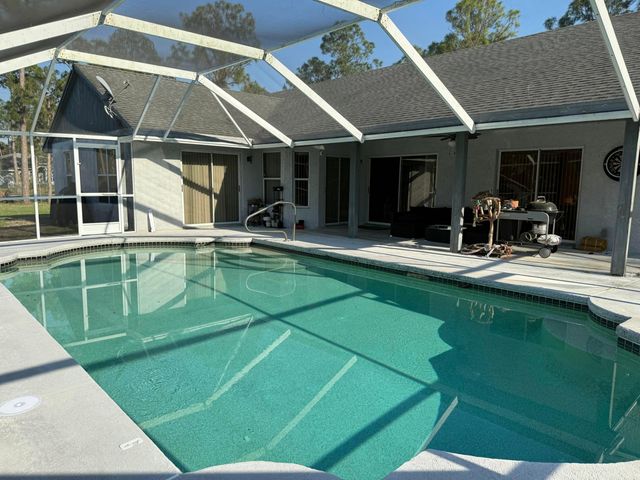 15515 N 94th St Street N, The Acreage, FL 33412