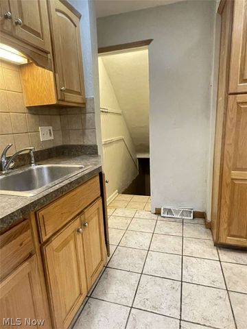 442 Clearview Drive U9, Euclid, OH 44123