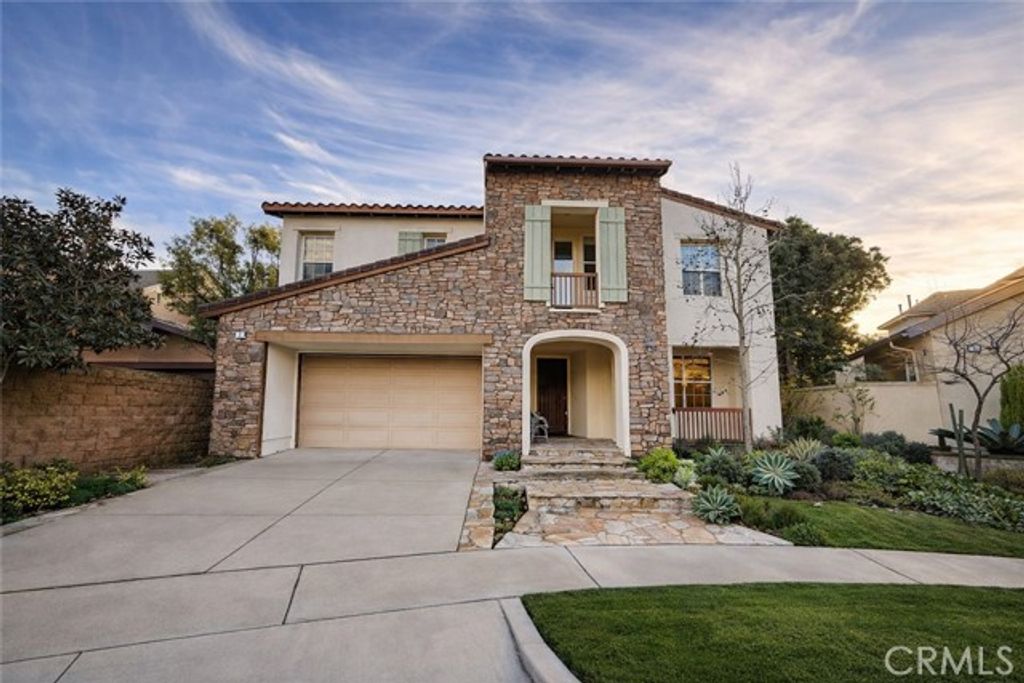 6 Cavaillon, Newport Coast, CA 92657