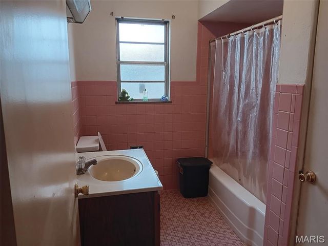 7305 Northern Avenue, Belleville, IL 62223