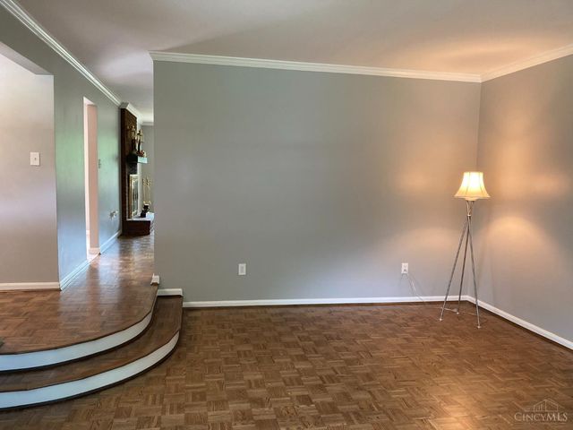 5569 Goldcrest Drive, Green Twp, OH 45238