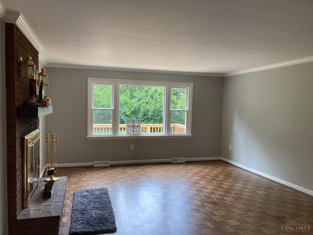 5569 Goldcrest Drive, Green Twp, OH 45238