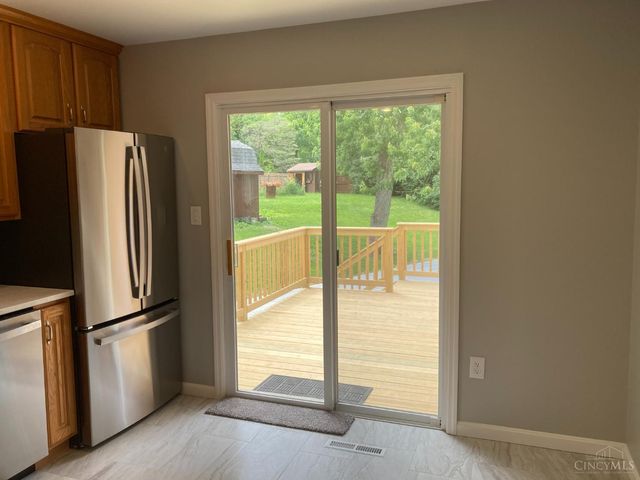 5569 Goldcrest Drive, Green Twp, OH 45238