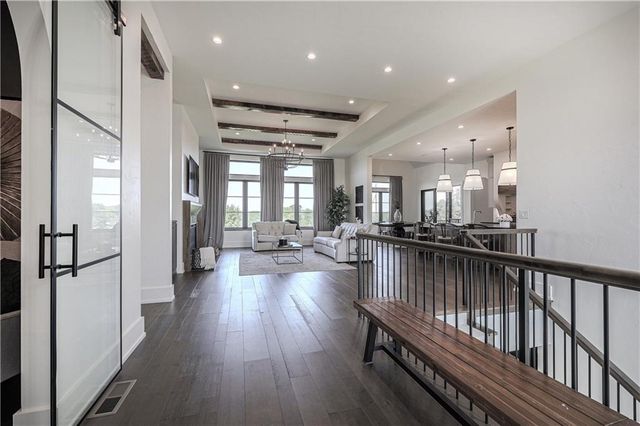 8512 N Booth Avenue, Kansas City, MO 64157