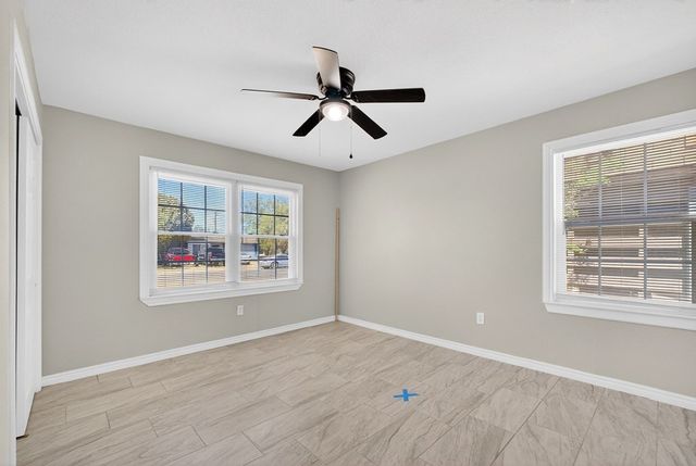 4005 Pleasant Dr, Midland, TX 79703