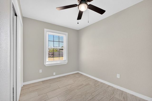 4005 Pleasant Dr, Midland, TX 79703