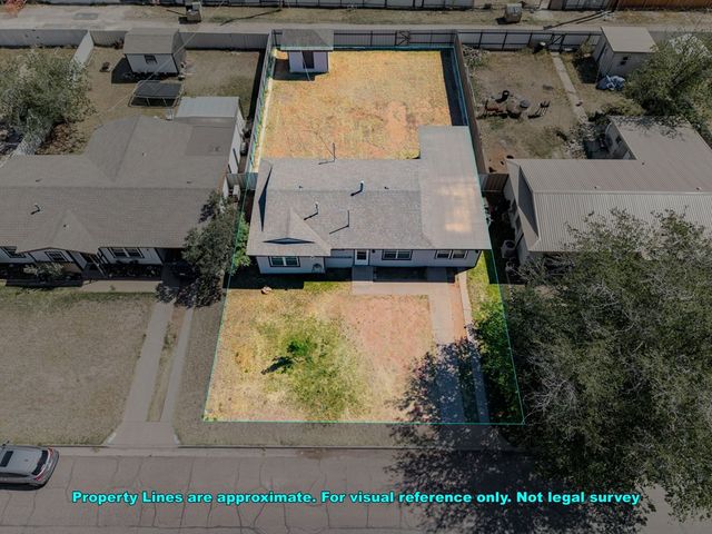 4005 Pleasant Dr, Midland, TX 79703