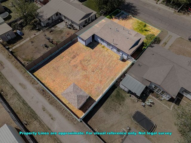 4005 Pleasant Dr, Midland, TX 79703